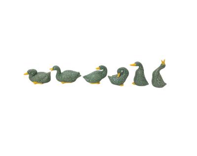 China HS Duck Series Ceramic Decorative Pastoral Happy Happy Spotted Style Suitable For Indoor Offices for sale