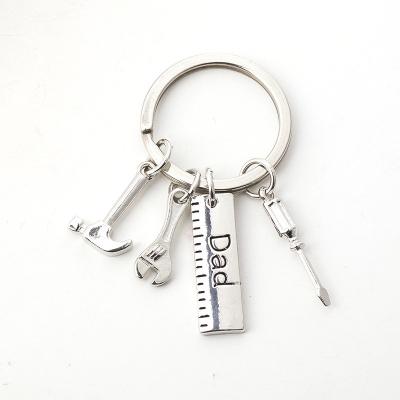 China Custom Factory Supply Alloy Key Chain Personality Hammer Key Chain Dad Letter Dad Letter Zinc Alloy Pendant Customizable for sale