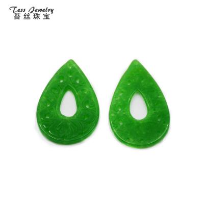 China Natural Green Jade Donut Carved Natural Jade Drop Pear Pendant Shape Chinese Gemstone For Jewelry Diy Design for sale