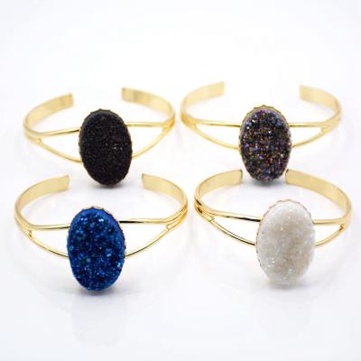 China Natural Druzy Gemstone Bracelet Gold Plated Drusillary Stone Charms Bracelet Jewelry Set Multi Color For Women for sale