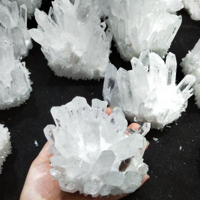 China China Natural Crystal Cluster Clear Crystal Quartz White Geode For 1~2kg Wholesale For One for sale