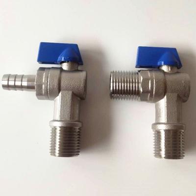 China 304 Cold Water Heater Manual Angle Valve with DN15 Water Media and Screw Nozzle for sale