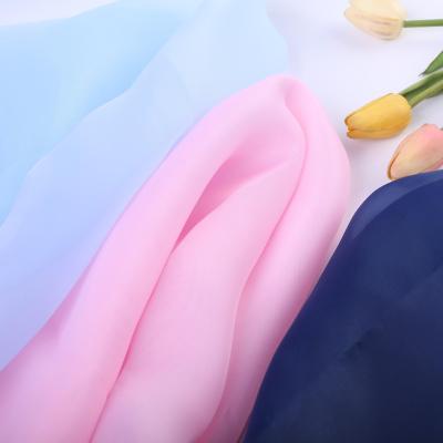 China Thick hard QUICK DRY organza fabric for sale