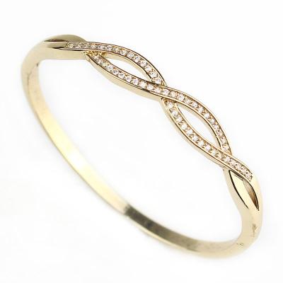 China 2020 CLASSIC Women's Jewelry Gold Bangle Design For Girls Logo Zircon Hollow CZ Bracelet for sale