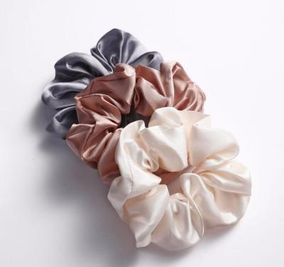 China Newest High Quality Pure Silk Scrunchies Girl Hair Accessories for sale