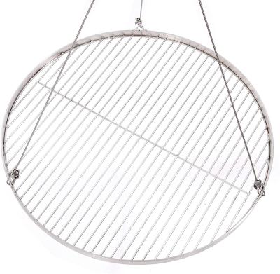 China Easily cleaned large round metal rimmed hanging grill used to prepare meals on the campfire for sale