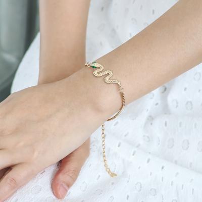 China Popular Outdoor Stylish Metal Bangle Diverse Metal Bangle Bracelet Shape Bracelet for sale