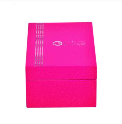 China Handmade Luxury Piano Lacquer Perfume Wooden Bottle Box Packaging Gift Box With Key Lock for sale