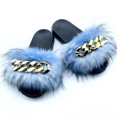 China Anti-odor Popular Design Woolen Gold Chain Fur Lined Ladies Winter Women's Buckle Plush Slippers for sale