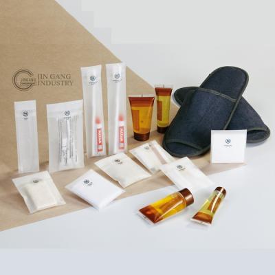 China Disposable Amenities Sets Disposable Amenities Sets Disposable Amenities Sets Home Hotel Bath Kit Villa Travel Spa Hotel Eco-Friendly 5 Star Travel Amenities for sale