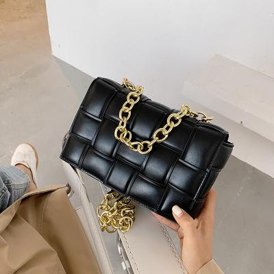 China 2022 New Fashion Hot Sale Women PU Woven Cross - Body Bag Luxury Ladies Chain Cross Body Bag Purse Handbags for sale