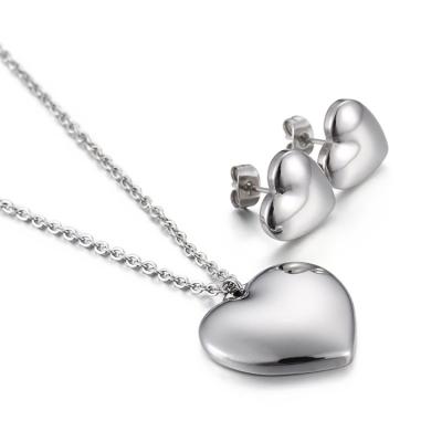 China Custom Vintage 316L Stainless Steel Valentine Heart High Polishing Gold Plating Jewelry Set for sale