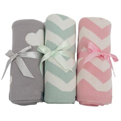 China Nature Super Soft Anti-pilling Cotton Knitted Newborn Baby Jacquard Blanket for sale