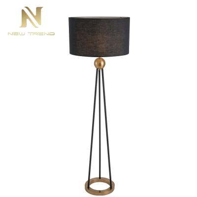 China Modern Decorative Home Decorative Iron Cloth Gold Antique Lighting Classic Floor Lamp for sale