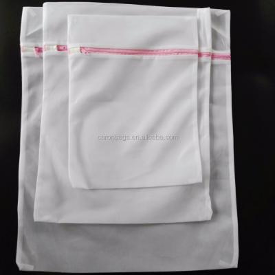 China Delicate Polyester Laundry Bag Zipper Fabrics Zipper Fine Mesh Laundry Wash Bag for sale