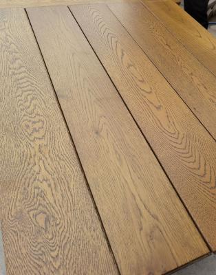 China Modern Timber Flooring 18mm Oak Hardwood UV Lacquered Solid Wood Parquet for sale