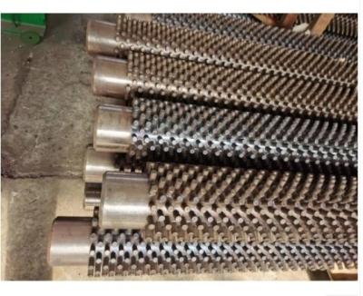 China DELLOK Carbon Steel Studded Tube for Petrochemical Industry for sale