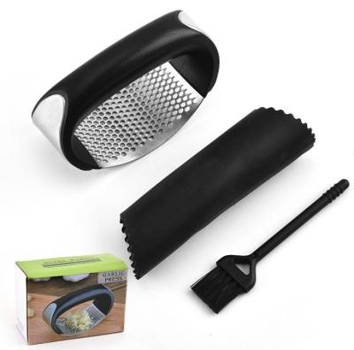 China 3 Viable in 1 Stainless Steel Garlic Ginger Press Garlic Press for sale