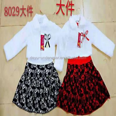 China Eruopean style 4.5 dollars model YQ049 ages 3-10 years set for 2 pcs mix size popular style baby workout clothes for sale