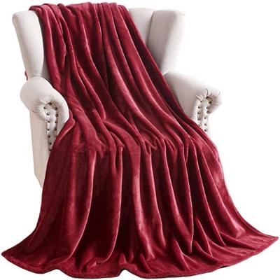 China 100% Polyester Free Sample Anti-Static Throw Fabric Soft Reversible Solid Color Flannel Blanket For Bed for sale