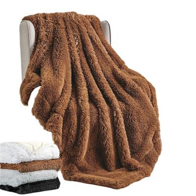 China Factory Anti-Static Luxury Faux Fur Thickened Chunky Long Fur Knit Blanket Warm Moroccan Plush Blanket Solid Color for sale