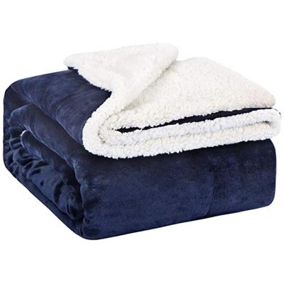 China Custom Color Anti-Static Flannel Polyester Sherpa Baby Blanket 100% Warm Mink Fleece Baby Blanket for sale