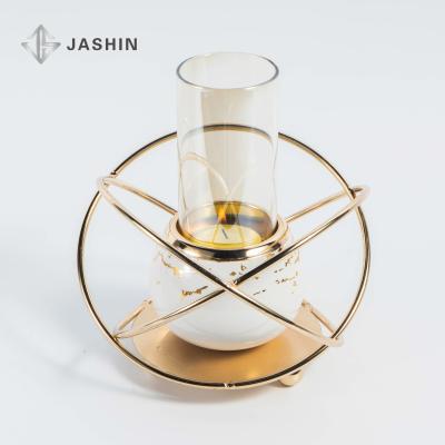 China Dropshipping romantic luxury gold metal candlelight candle holders candlestick glass stand for wedding for sale