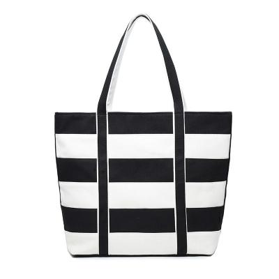 China Womens Printed Stripes Casual Large Canvas Bags , Shoulder Tote Bags for sale