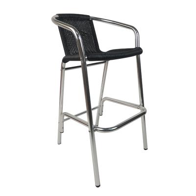 China Minimalist Metal Commercial Tall High Leg Stools Black Furniture With Armrest Bar Chair for sale