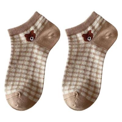 China Women's cotton spring retro thin color pure upper socks bear socks cute shallow mouth breathable summer low-top socks and coffee for sale