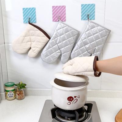 China Highest Heat Resistant Barbecue Oven Mitt Non-slip Cotton Hand Thick Non-Slip Gloves For Kitchen Cooking for sale