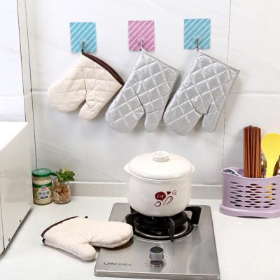 China Highest Non-slip Heat Resistant Anti-scald Microwave Oven Cotton Grill Mitt Kitchen Baking Glove Heat Resistant for sale