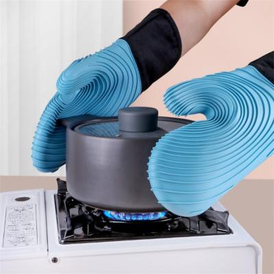 China Custom Made High Quality Microwave Oven Silicone Heat Resistant Cotton Baking Gloves Kitchen Gloves for sale