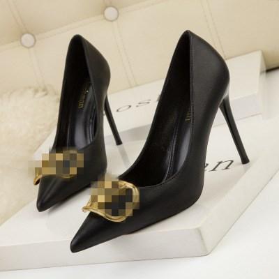 China New Fashion Luxury Female Deodorization Women's Formal High Heeled Pumps Summer Metal Thin Heels Shoes for sale