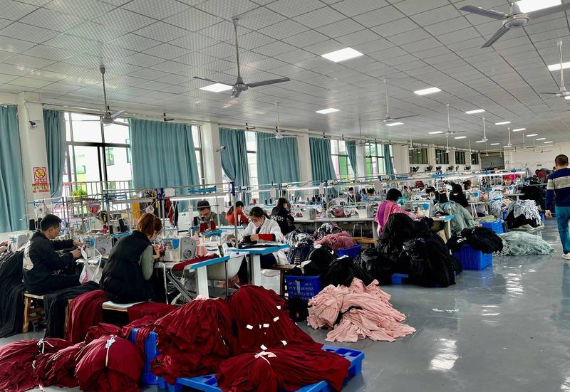 Verified China supplier - Shantou Airbni Clothing Industrial Co., Ltd.