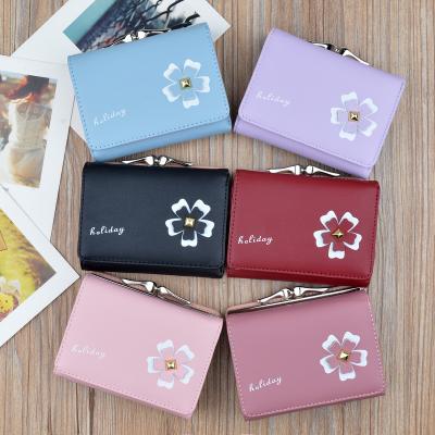 China 2022 New Product Anti-theft Women Foldable PU Leather Zipper Mini Coin Purse Wallet Flower Fold Card Holder for sale