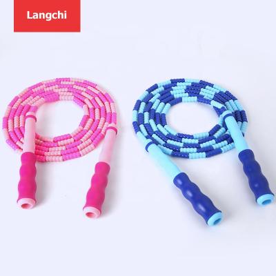 China New LangChi Adjustable Beaded Skipping Rope for Kids,Classic Style Kids Skipping Jump Rope for sale