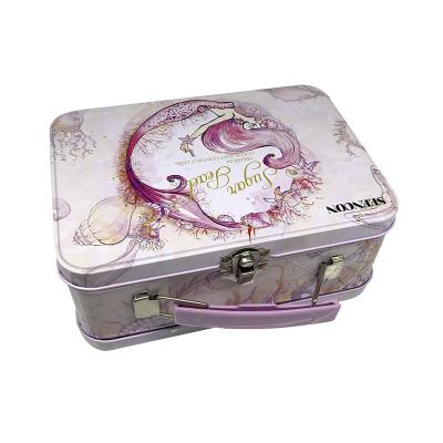 China Fashionable Recyclable / Eco - Friendly Lunch Tin Box With Lock Metal Tools Box Tin Box With Handle for sale