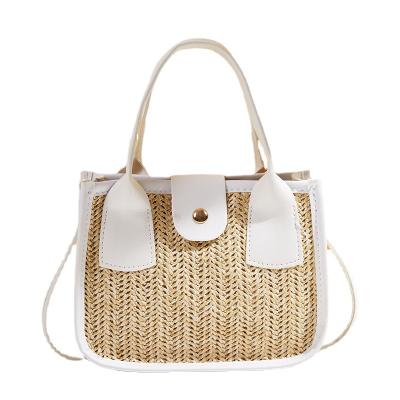 China High Quality Ready To Ship Wholesale Straw Woven Buckle Bags Mini Messenger Bag For Women Fashion Shoulder Bags Women for sale