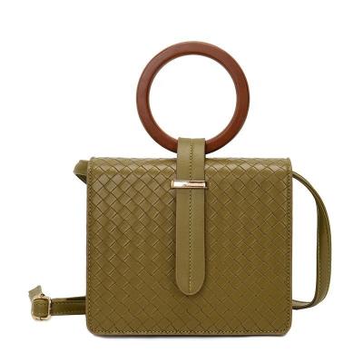 China 2021 high quality designer woven purses and handbags retro ring simple leather shoulder bag messenger bag for sale