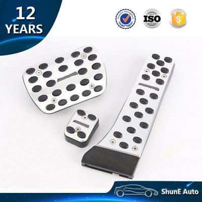 China W240 W212 Aluminum Alloy Clutch Fuel Accelerator Pedal Pads For C Class E200 CLS GLK SLK Gas Brake Pedal Cover Non-drill Auto Accessories for sale