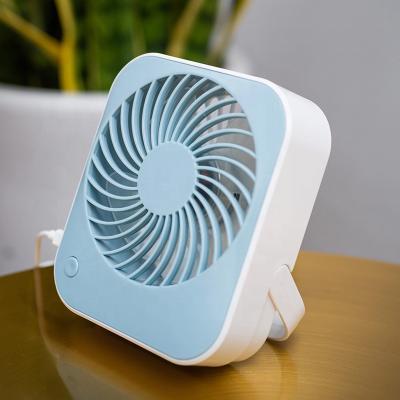 China 2021 rechargeable the latest fan low price table desk stand mini foldable rechargeable usb hand fan for sale