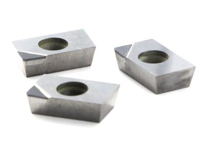 China Tungsten Carbide PCD Cutting Tools , 40 - 60HRC Diamond Milling Inserts for sale