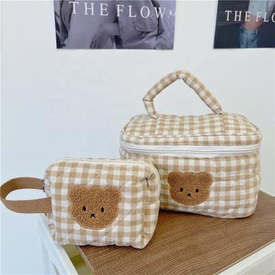 China Fashion 2022 Autumn And Winter New Cute Cartoon Bear Cosmetic Organizer Travel Toiletry Bag Skin Care Bag for sale