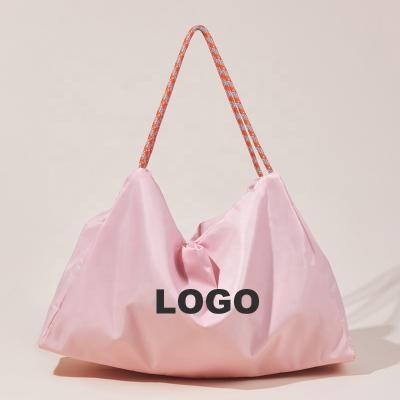 China Custom Square Tote Bag Large Capacity Shoulder Pattern Fashion Embroidery Zipper Fitness Bag Nylon Waterproof Female for sale