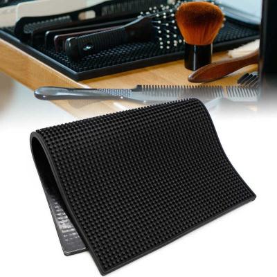 China Barber Accessories Blank 18*12 Thumb Anti-Slip Heatproof Non-Slip Barber Mat Salon Best for sale