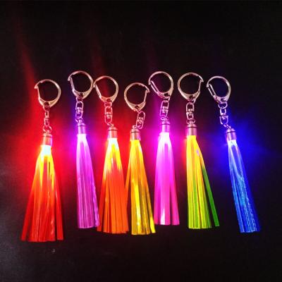 China LED flashing survival led key chain with PVC reflevtive led key chain for sale