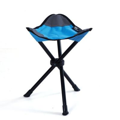 China Lightweight Alloy+600D Oxford Aluminum Three Legged Stool Triangle Stool Mini Chair Outdoor Folding Beach Chair Portable Picnic for sale