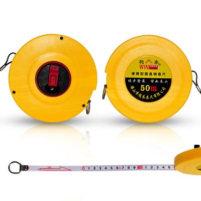 Cina Portable 50m 165ft Steel Tape Measure For Straight Lines Infrastructure Engineering Measuring Distances in vendita