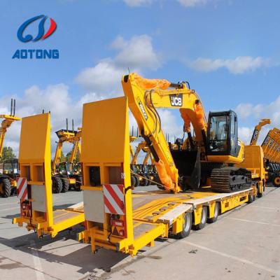 China Cargador de 3 ejes de 60 toneladas de lecho bajo Semirremolque de lecho bajo para el transporte de excavadoras pesadas en venta